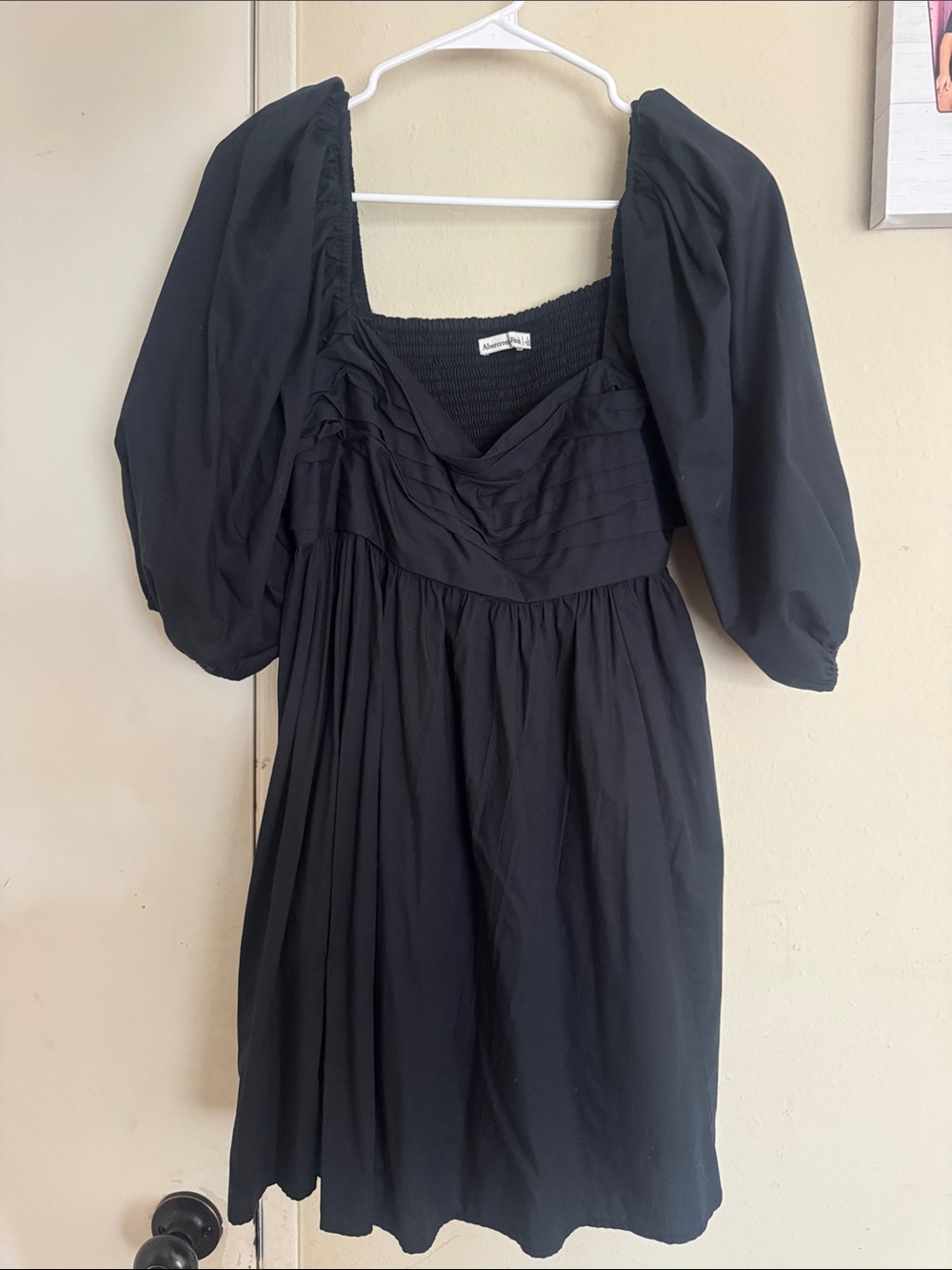 Abercrombie & Fitch Black Puff-Sleeve Square Neck Dress - size large